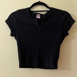 Aritzia TNA Waffle Notch T-Shirt